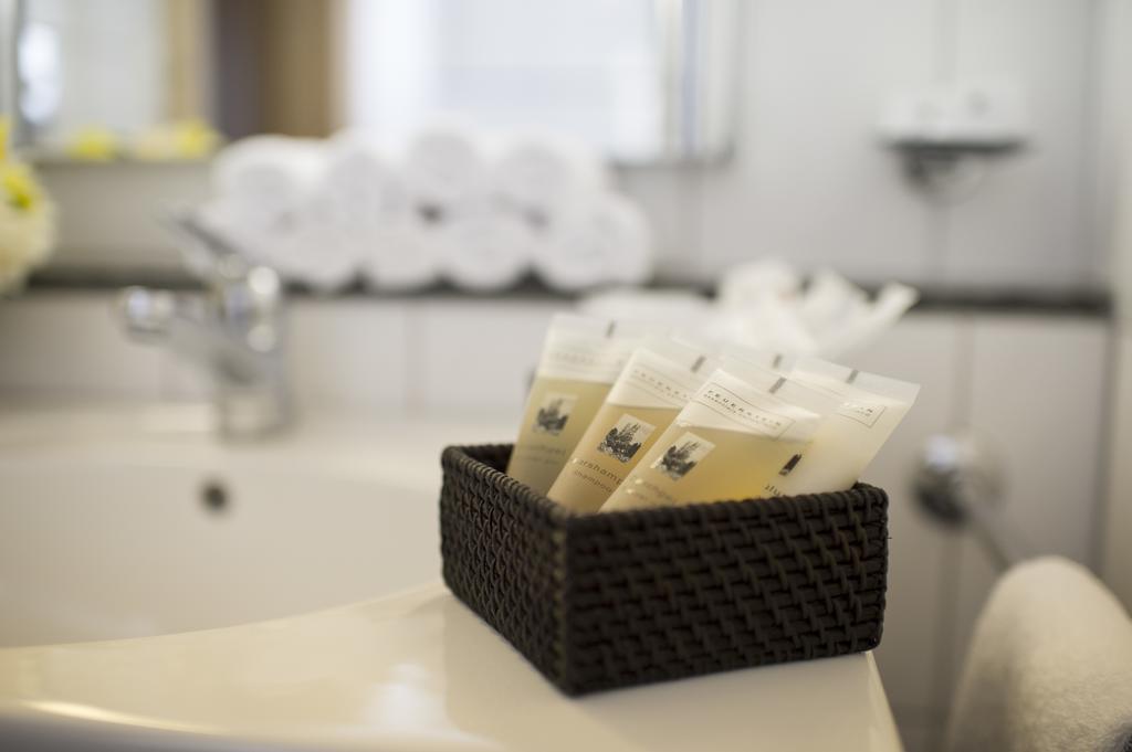 Hotel Weiss Kreuz Malans 部屋 写真